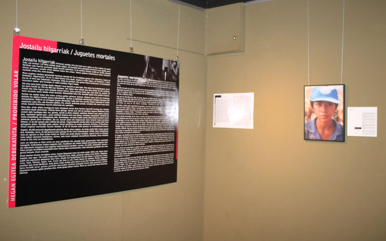 Prohibido volar; infancia y conflictos armados - Museo de la Paz de Gernika